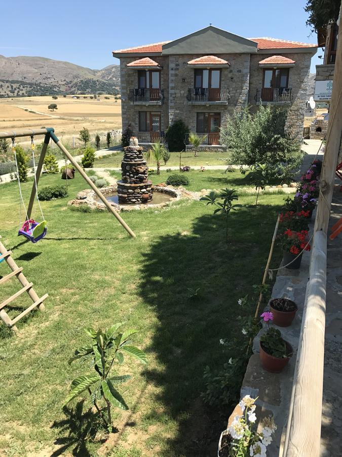 Laz Koyu Pansiyon İmroz Eksteriør billede